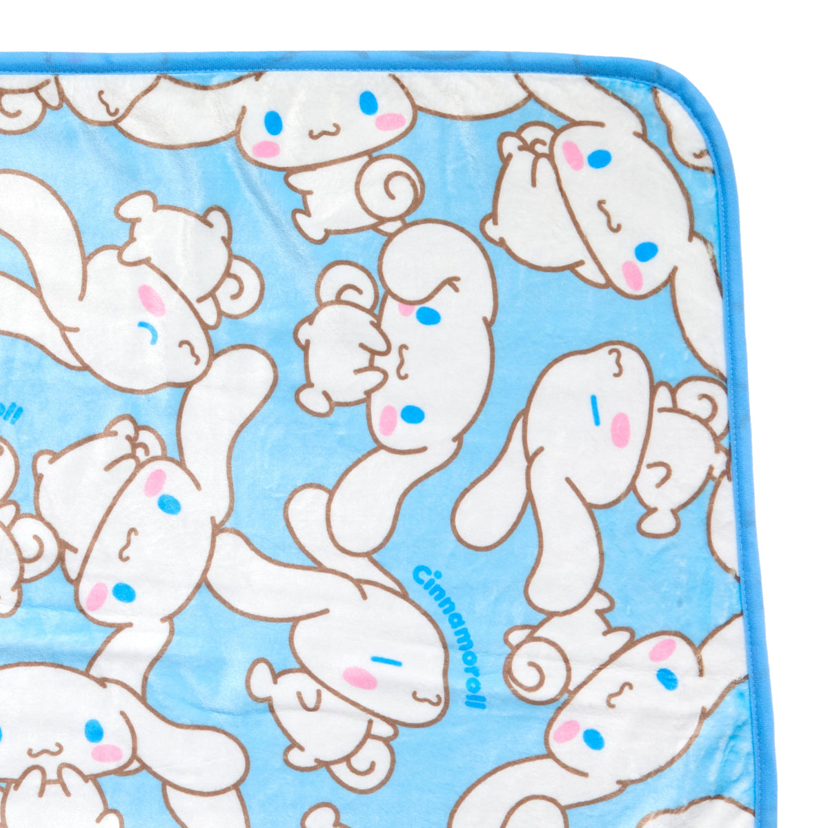 Cinnamoroll Throw Blanket (All-Over Series)