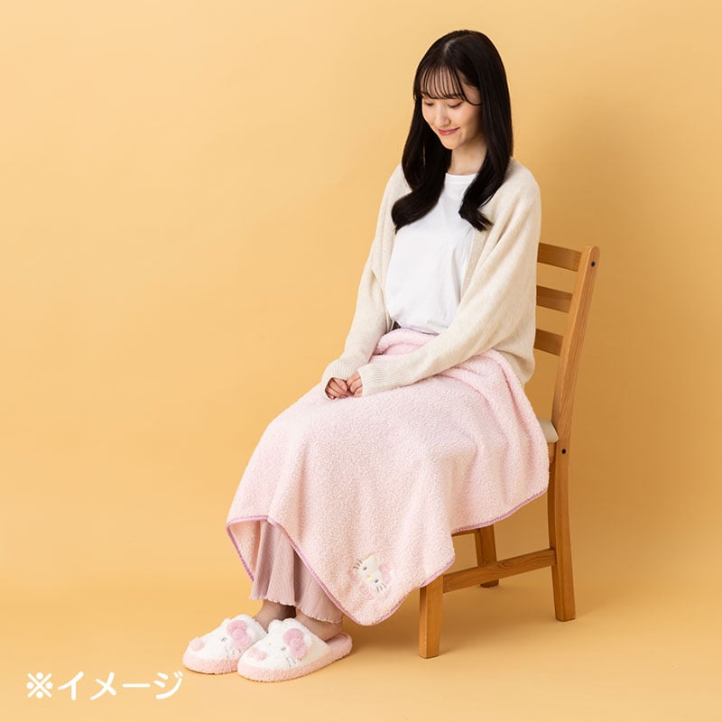 Hello Kitty 3-in-1 Cozy Sherpa Blanket Case